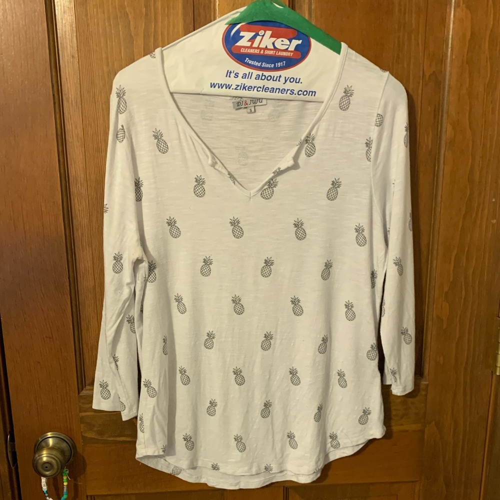 DJ & Juju Pineapple Print Top